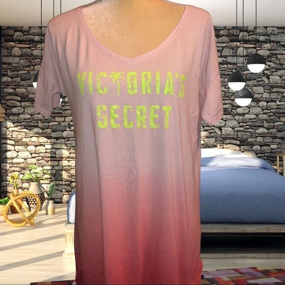 Victoria’s Secret nighty with ombré look - Picture 1 of 5